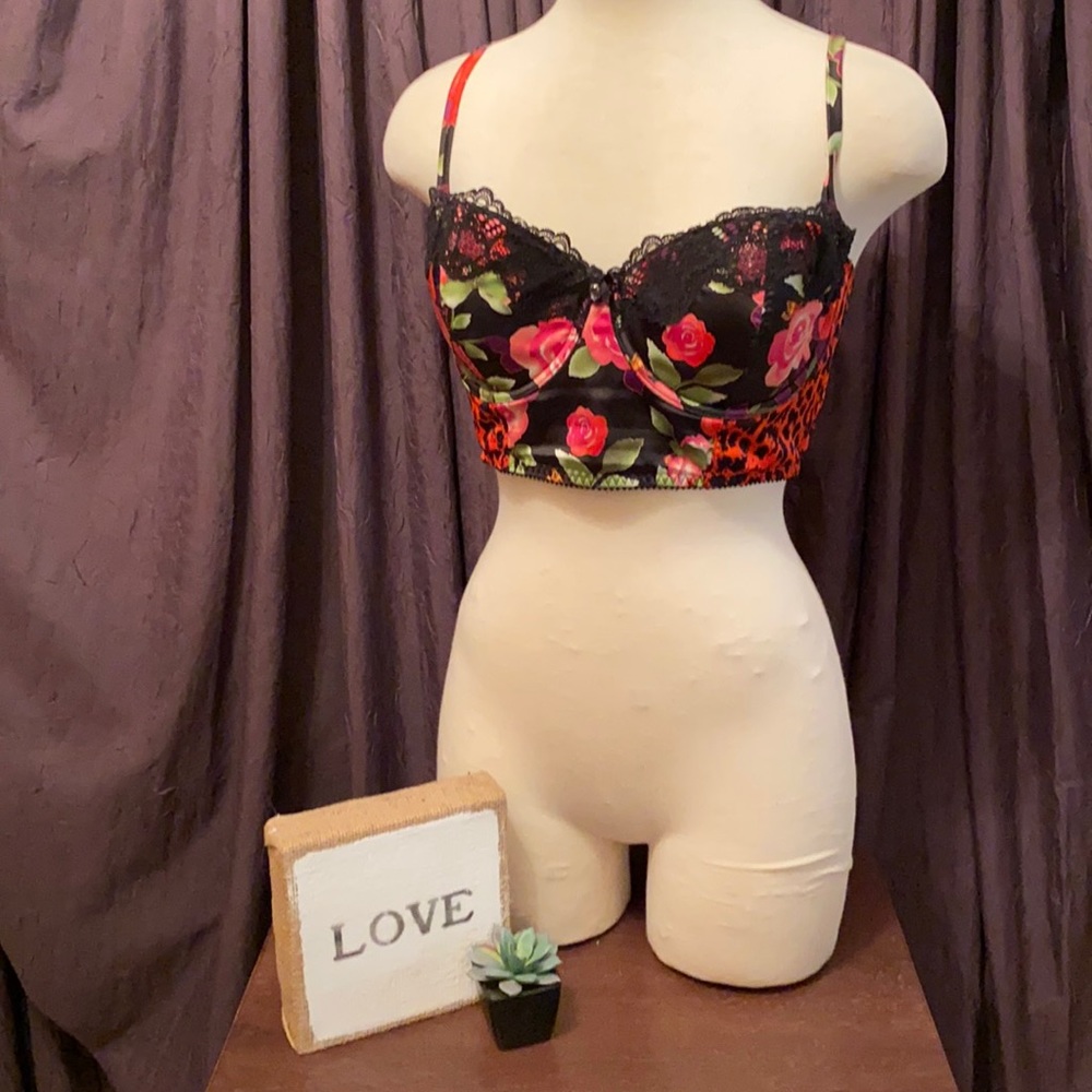 Victoria’s Secret floral lace Bustier